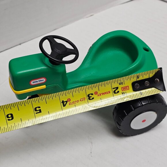 Vintage Mini Little Tikes Dollhouse Red Boat Green Tractor Doll House Furniture - Picture 6 of 11